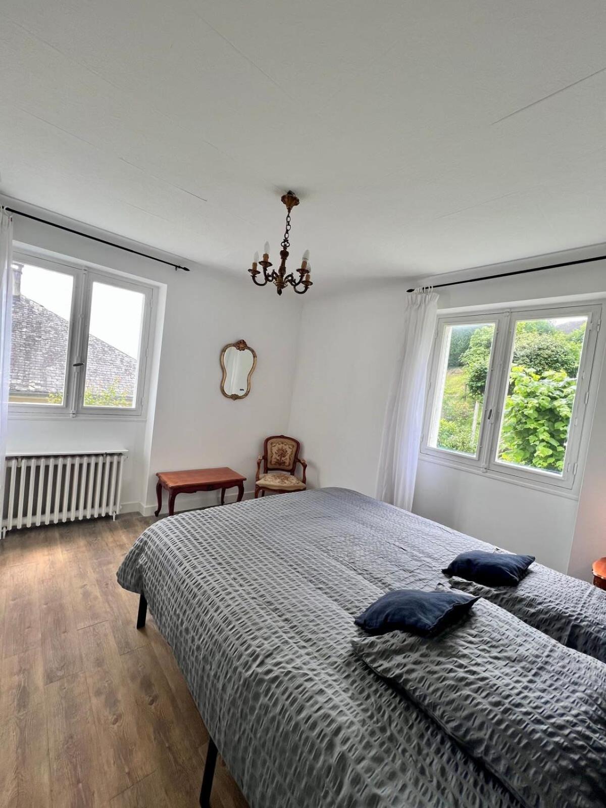 Maison "Le Jardin D'Elise" - Hauteur De Brive Ngoại thất bức ảnh